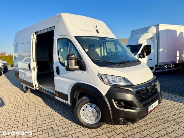 Opel Movano - 2