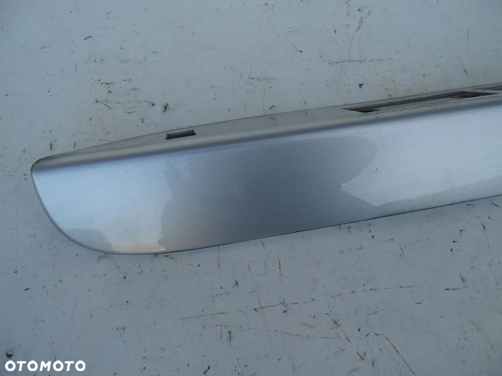 BLENDA LISTWA KLAPY BAGAŻNIKA CHRYSLER VOYAGER IV CARAVAN F-VAT - 2