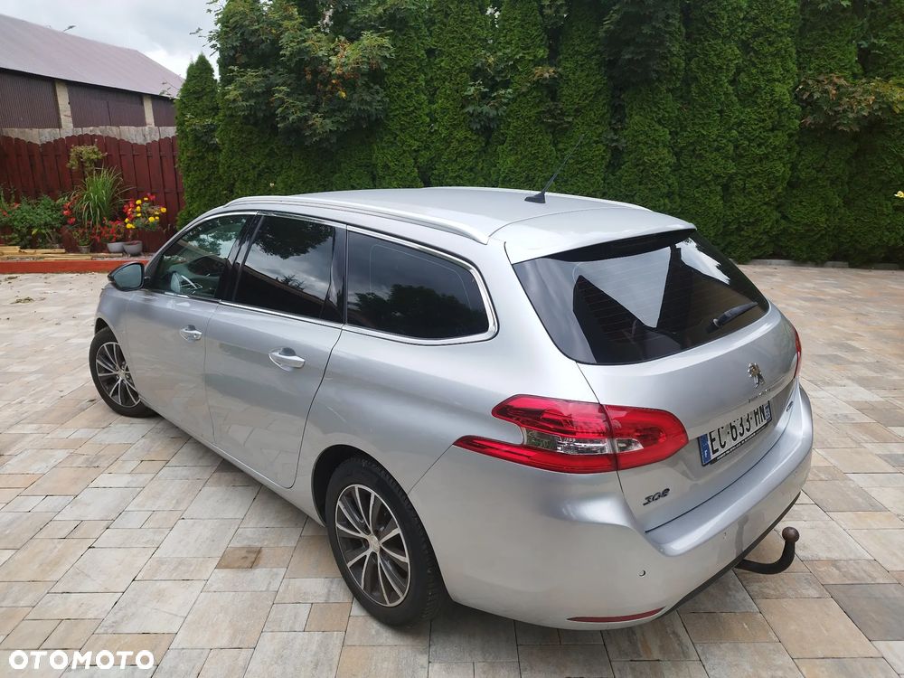 Peugeot 308 - 11