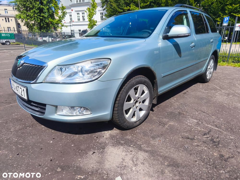 Skoda Octavia 1.6 TDI DPF FAMILY 4x4 - 1