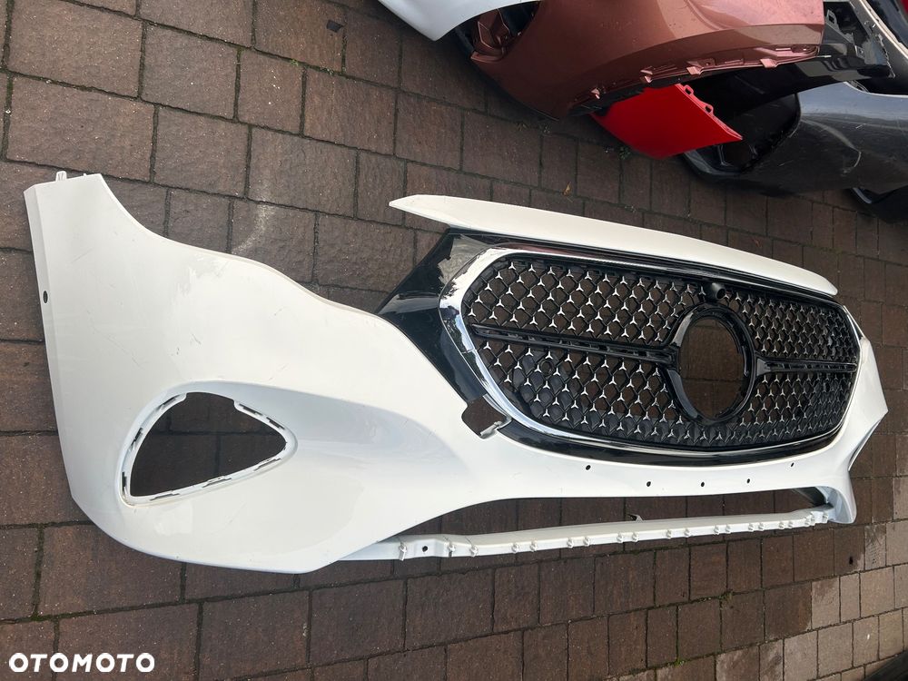 Zderzak przód Mercedes E Klasa W214 24-ORG.