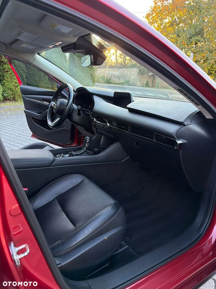 Mazda 3 - 32