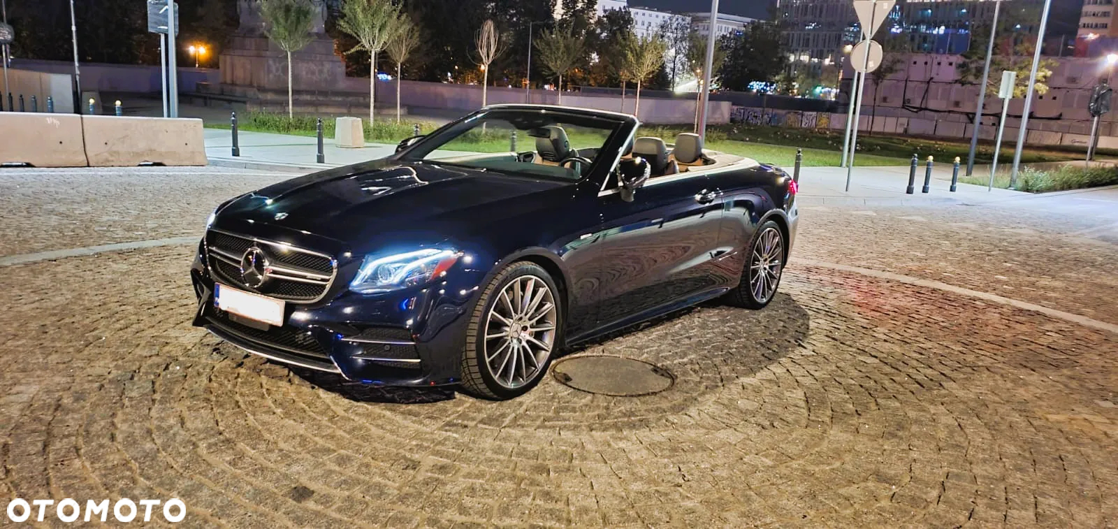 Mercedes-Benz Klasa E AMG 53 Kabriolet 4-Matic+ 9G-TRONIC - 8
