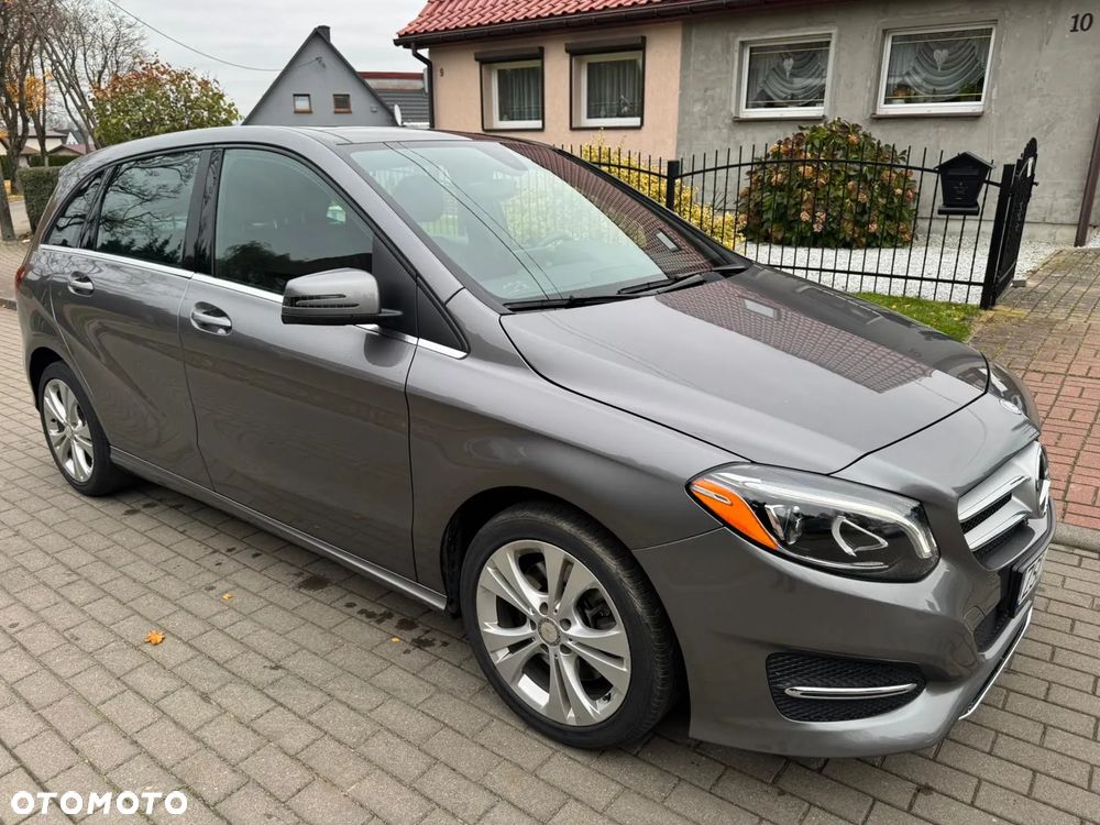 Mercedes-Benz Klasa B 250 4Matic 7G-DCT UrbanStyle Edition - 2