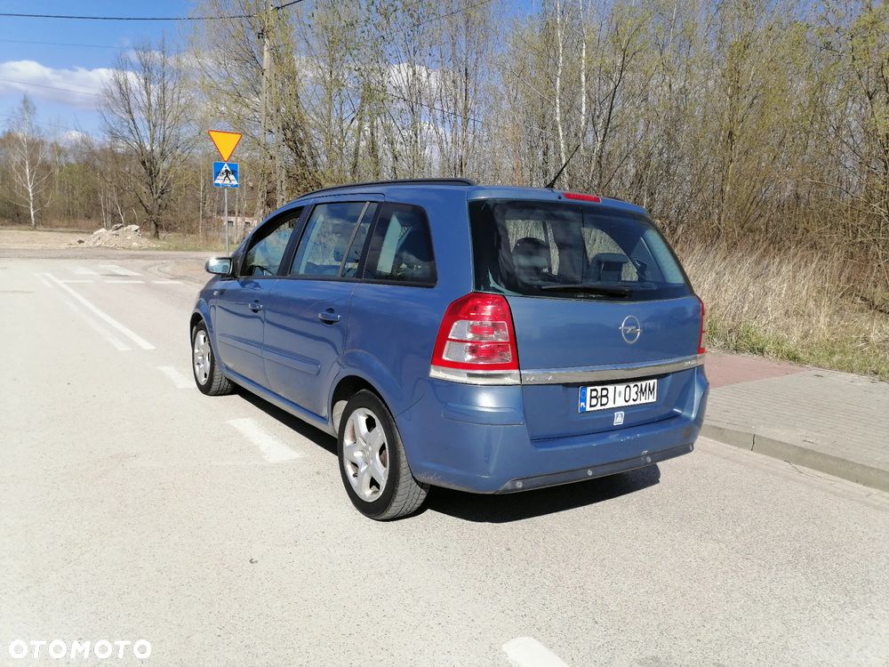 Opel Zafira 1.9 CDTI Edition - 3