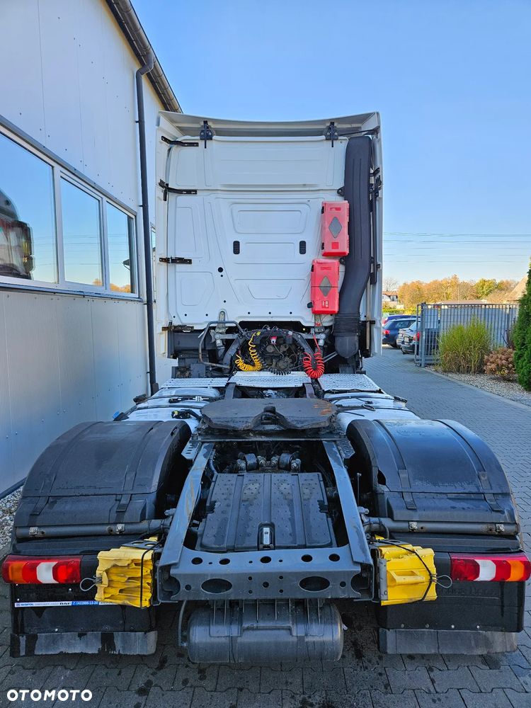 Mercedes-Benz ACTROS 1845 StreamSpace - 3