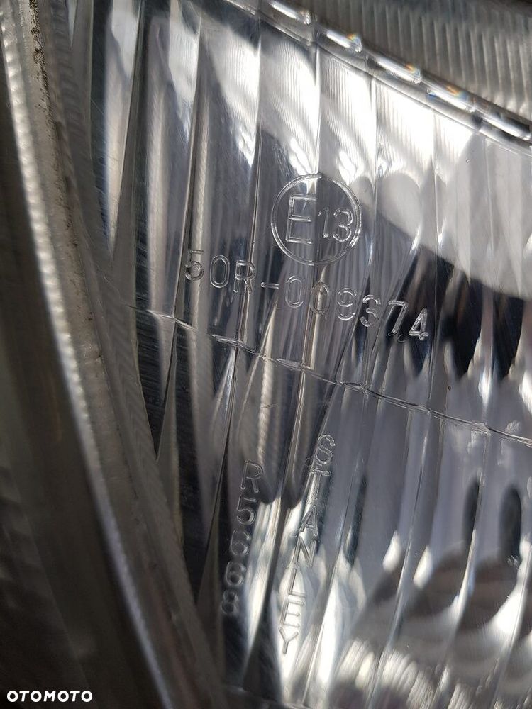 Reflektor lampa Suzuki Burgman AN 250 - 6
