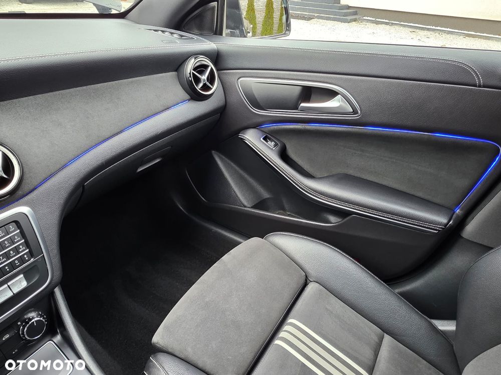 Mercedes-Benz CLA - 11