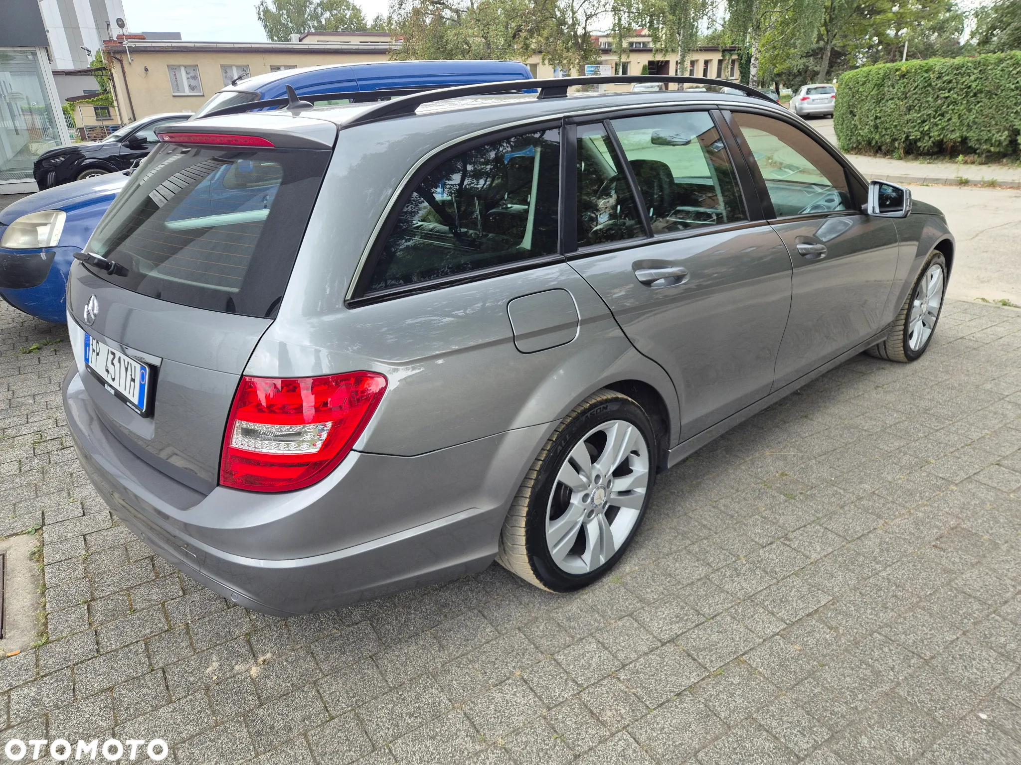 Mercedes-Benz Klasa C 200 CDI BlueEff Avantgarde - 6