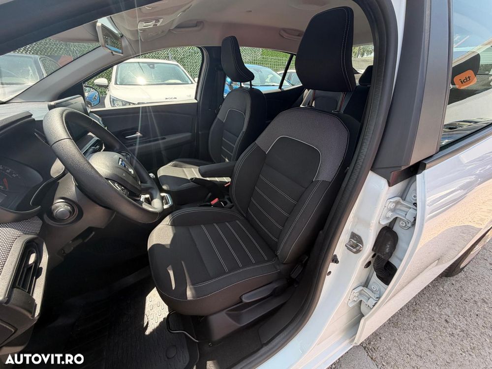 Dacia Logan TCe 90 MT5 Expression - 17