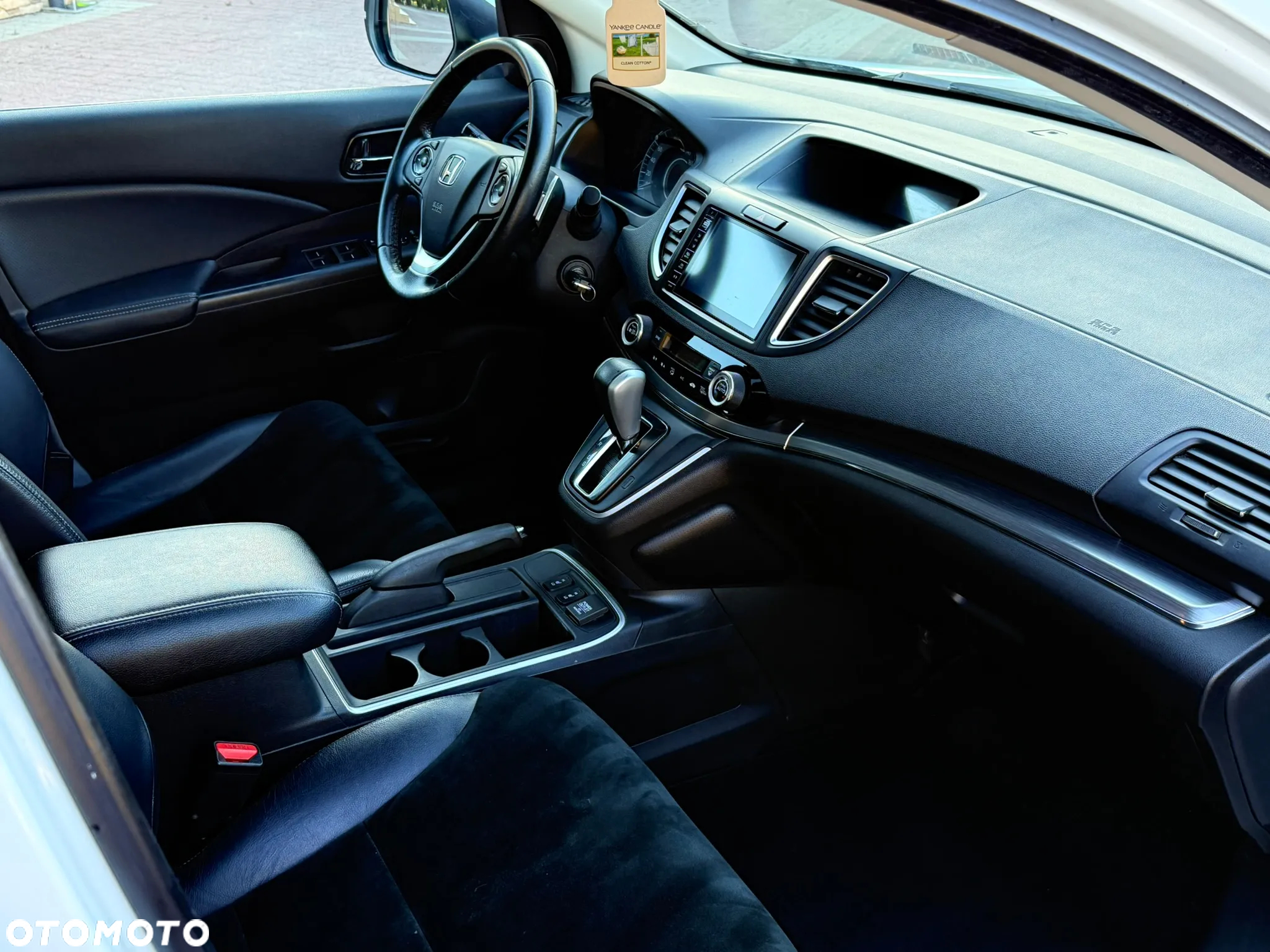 Honda CR-V 2.0i-VTEC 4WD Automatik Elegance - 23