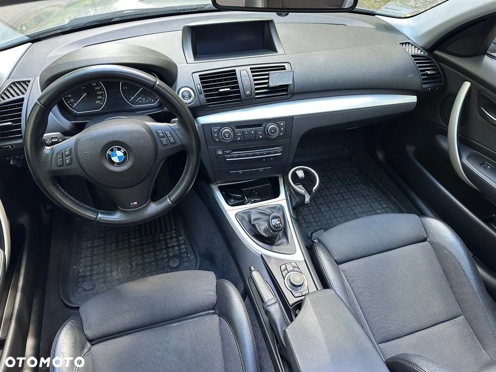 BMW Seria 1 120d DPF - 11