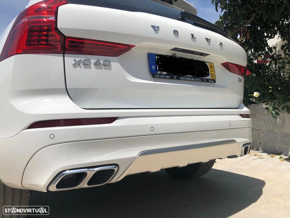 Volvo XC 60 2.0 D4 Momentum Plus Geartronic - 1