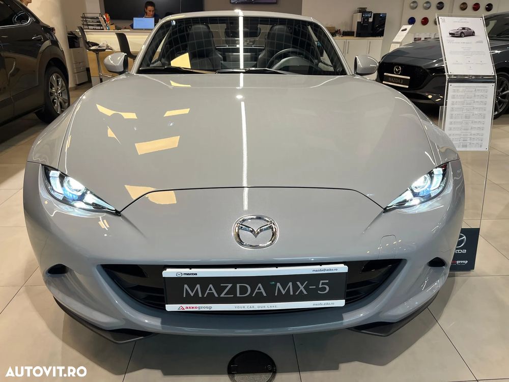 Mazda MX-5 RF Skyactiv G132 Exclusive-Line - 3