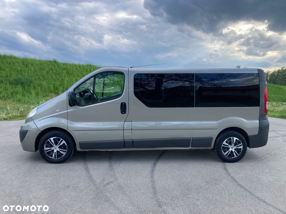 Renault Trafic L1H1 Passenger Lux - 20