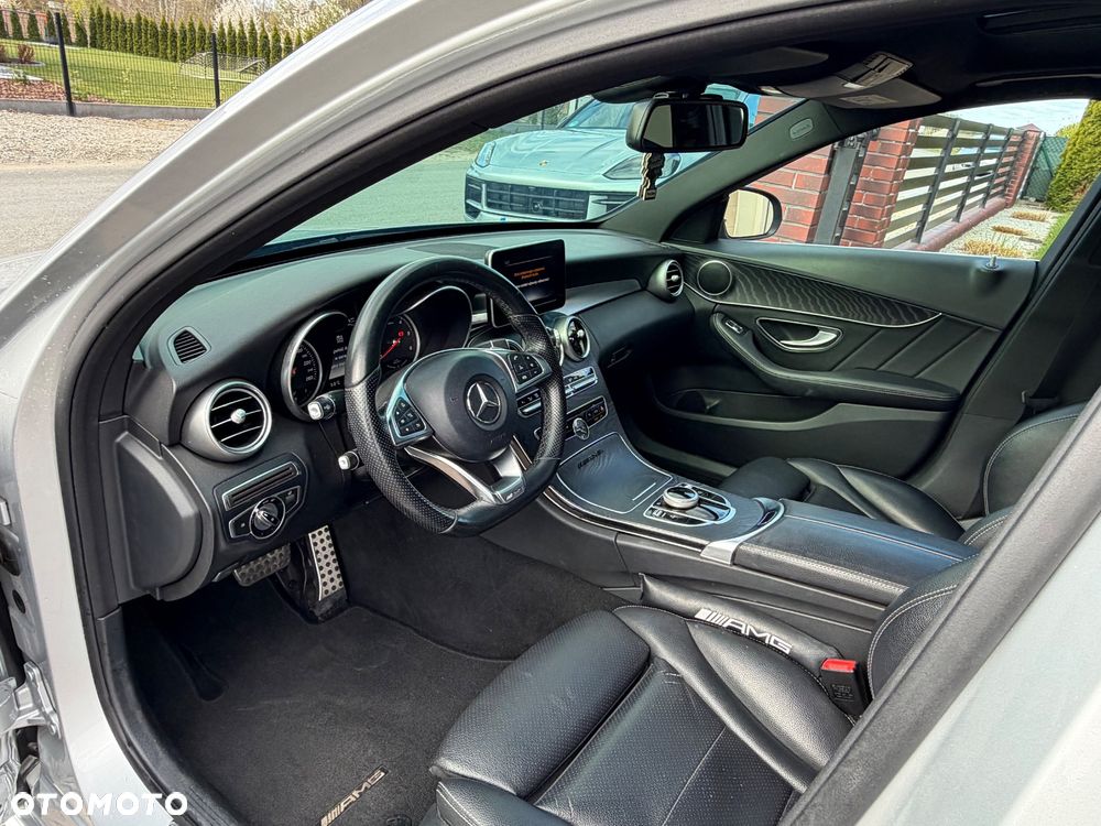 Mercedes-Benz Klasa C - 31