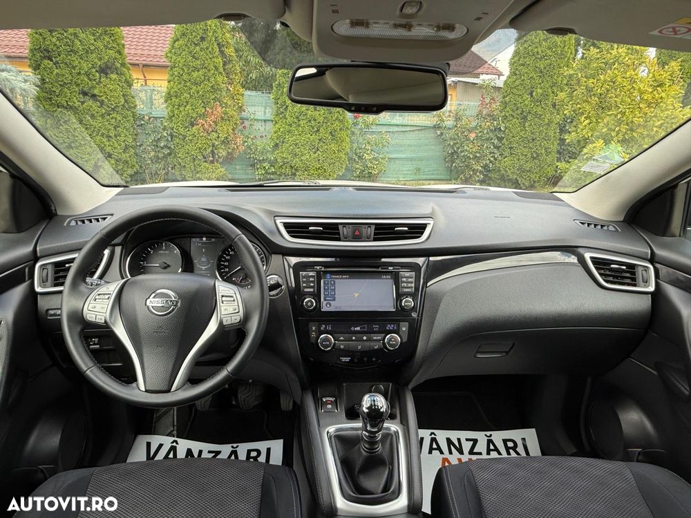 Nissan Qashqai 1.5 DCI N-Connecta - 6