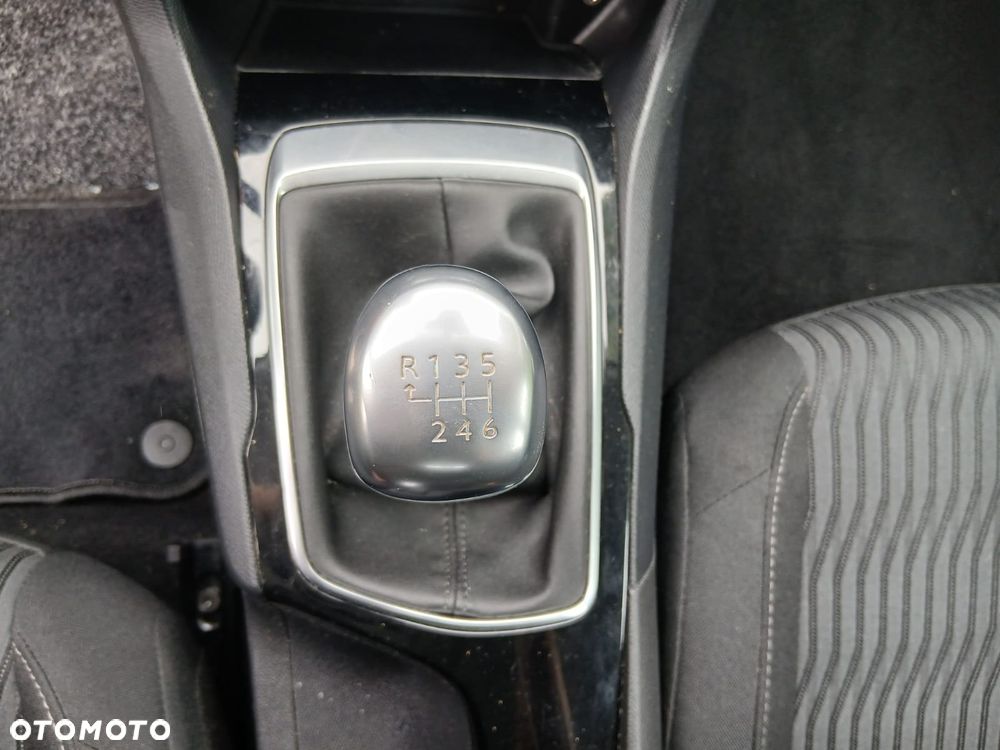 Peugeot 308 1.6 BlueHDi Business Line S&S - 28