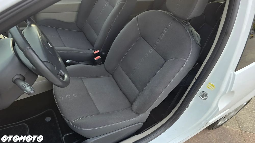 Renault Twingo - 21