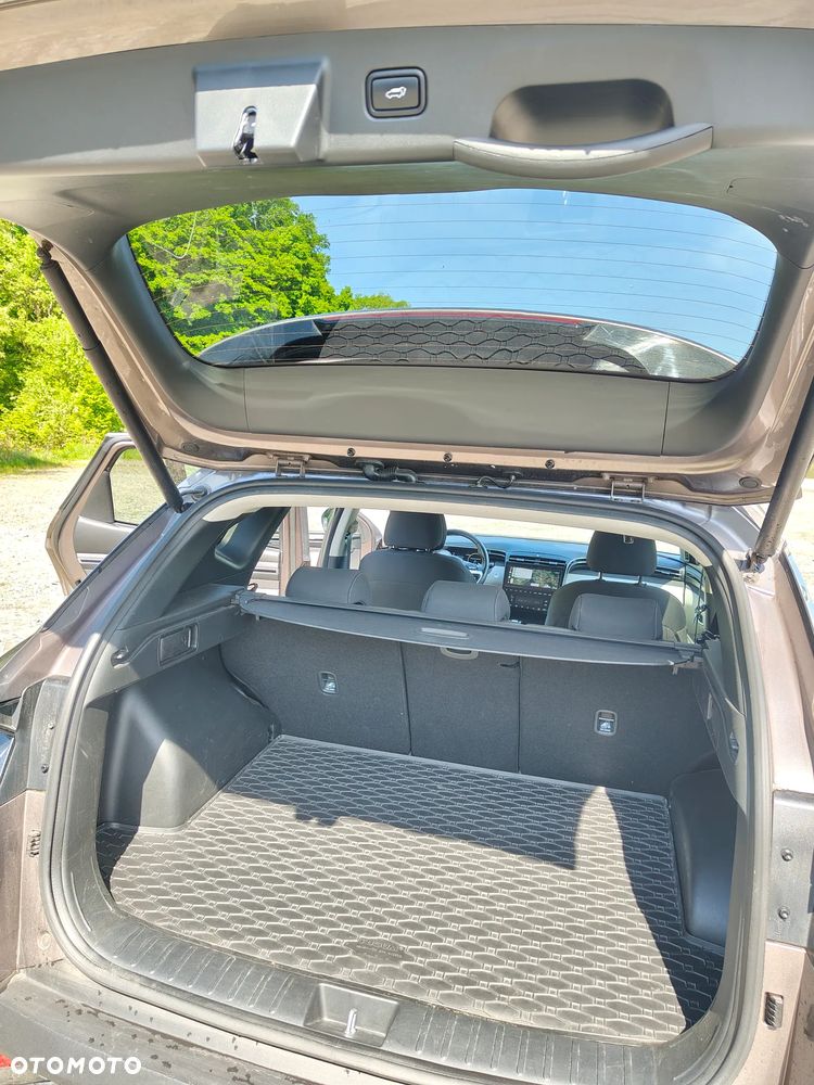 Hyundai Tucson 1.6 T-GDi 48V Platinum 2WD DCT - 16