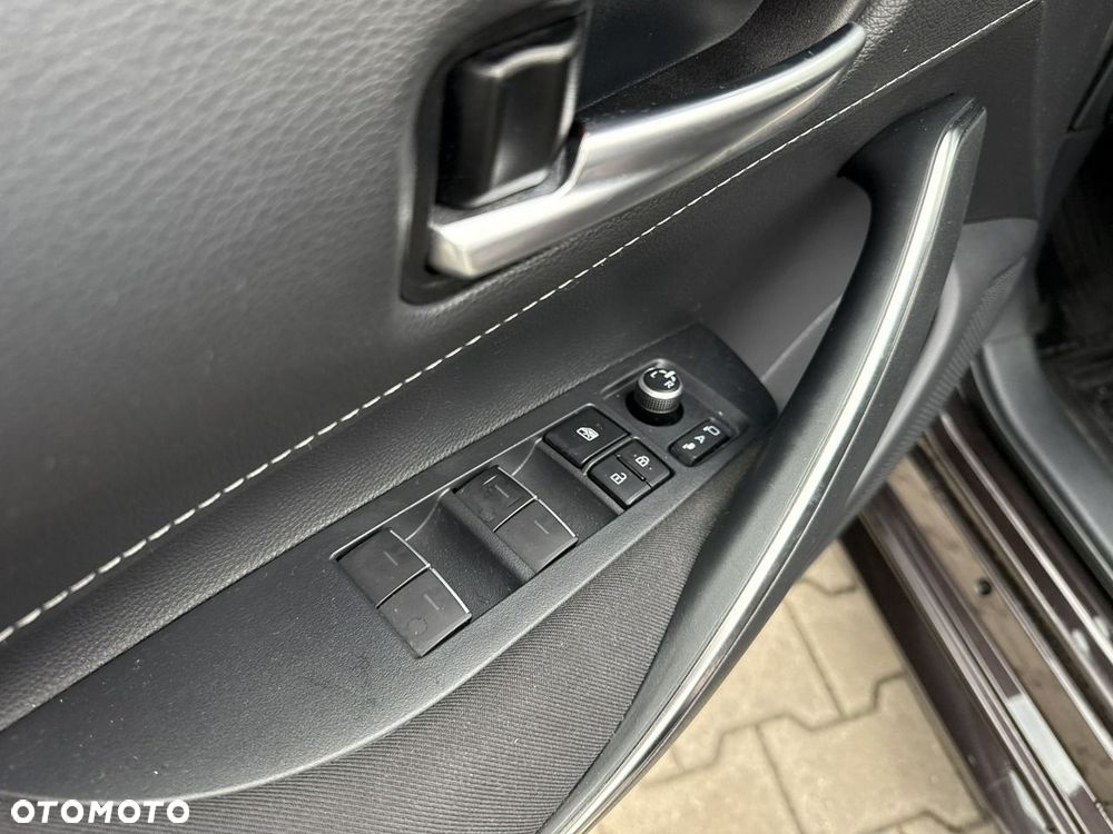 Toyota Corolla 1.8 Hybrid GPF Comfort - 12