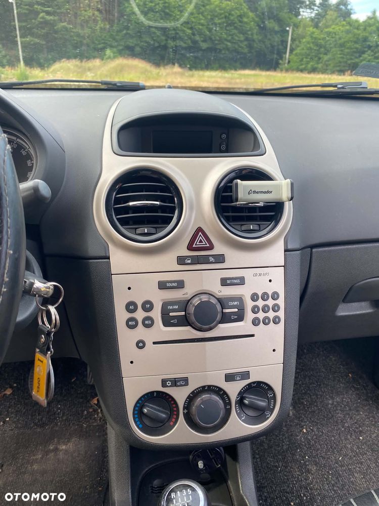 Opel Corsa - 7