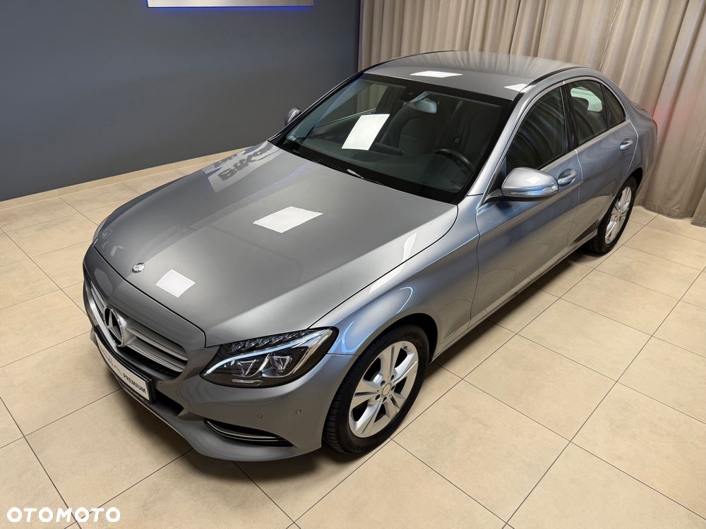Mercedes-Benz Klasa C 180 7G-TRONIC - 2