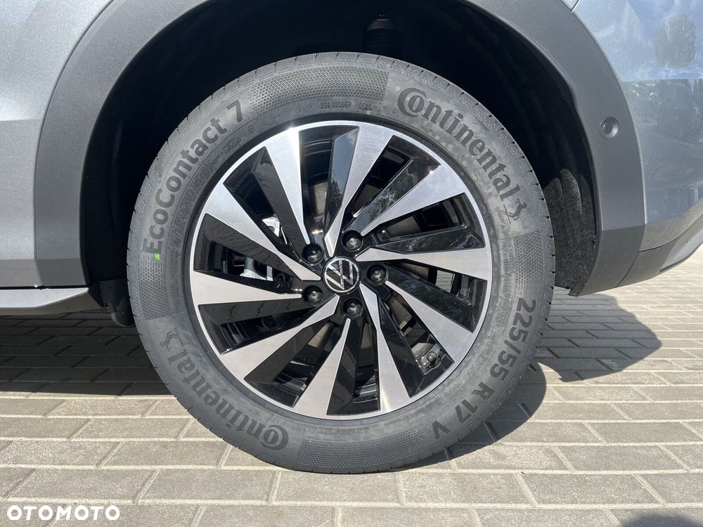 Volkswagen T-Roc 1.5 eTSI Life DSG - 18