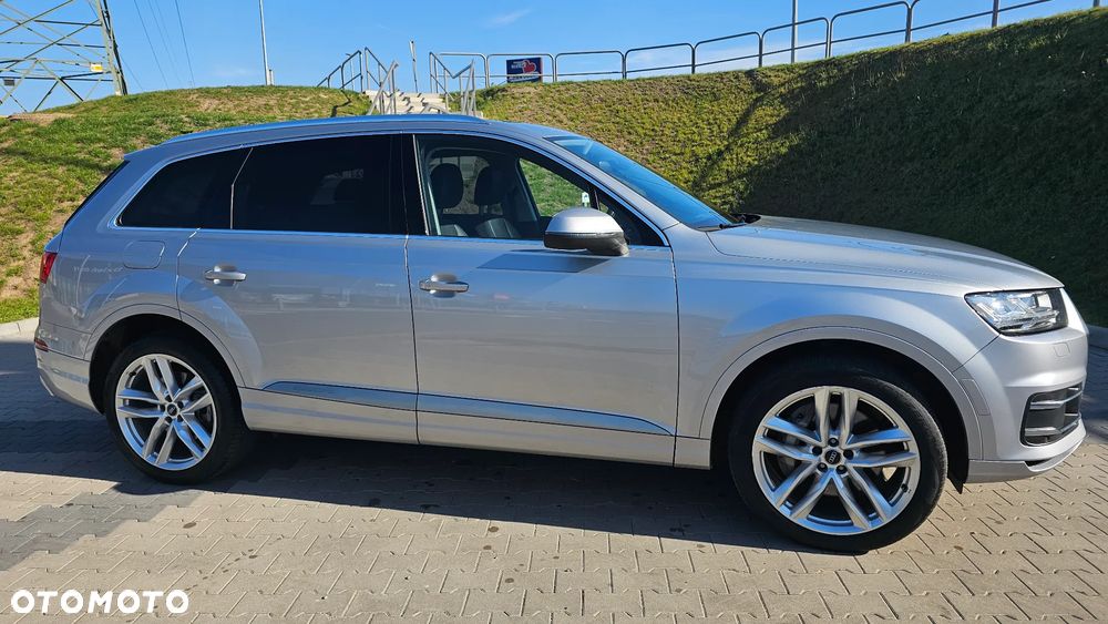 Audi Q7 3.0 TFSI Quattro Tiptr - 10