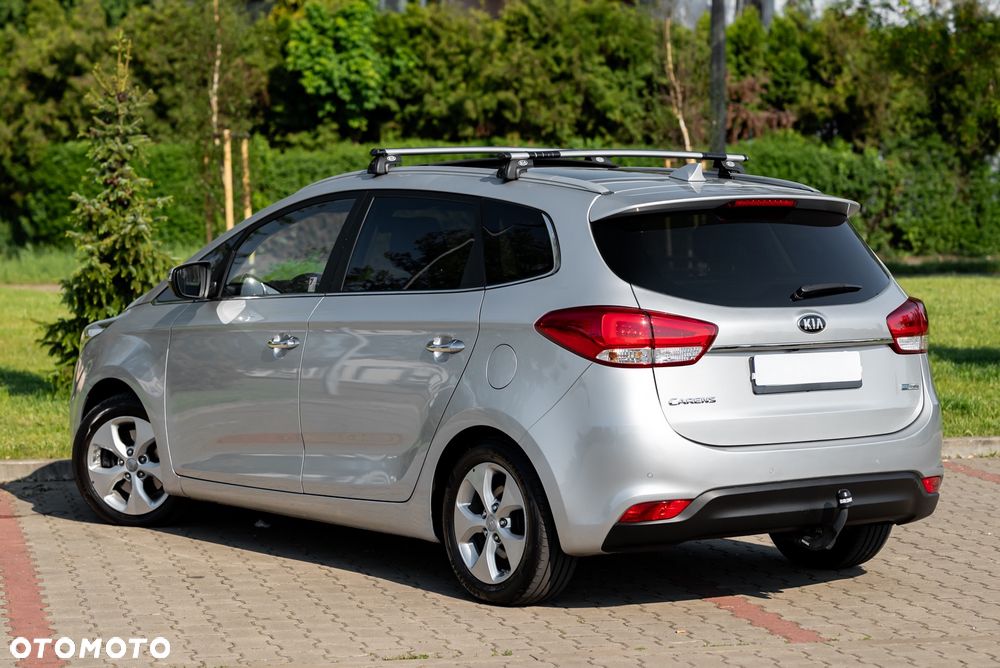 Kia Carens 1.7 CRDi 141 ISG Vision - 17