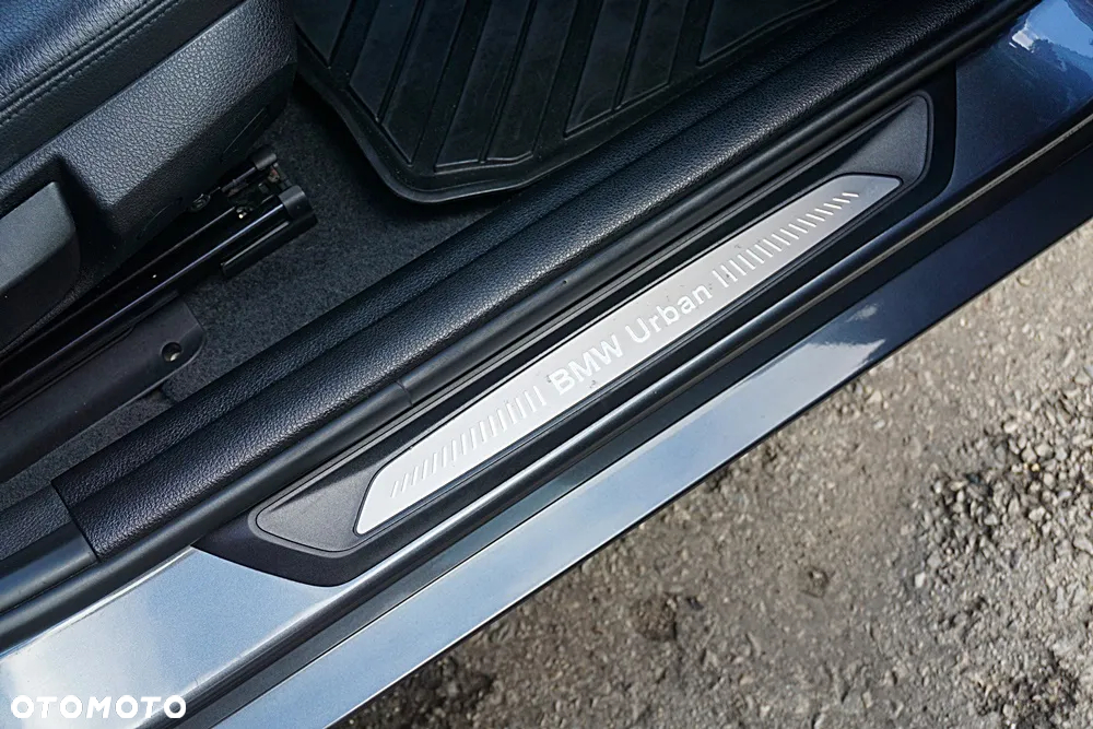 BMW Seria 1 120d Sport-Aut Urban Line - 40