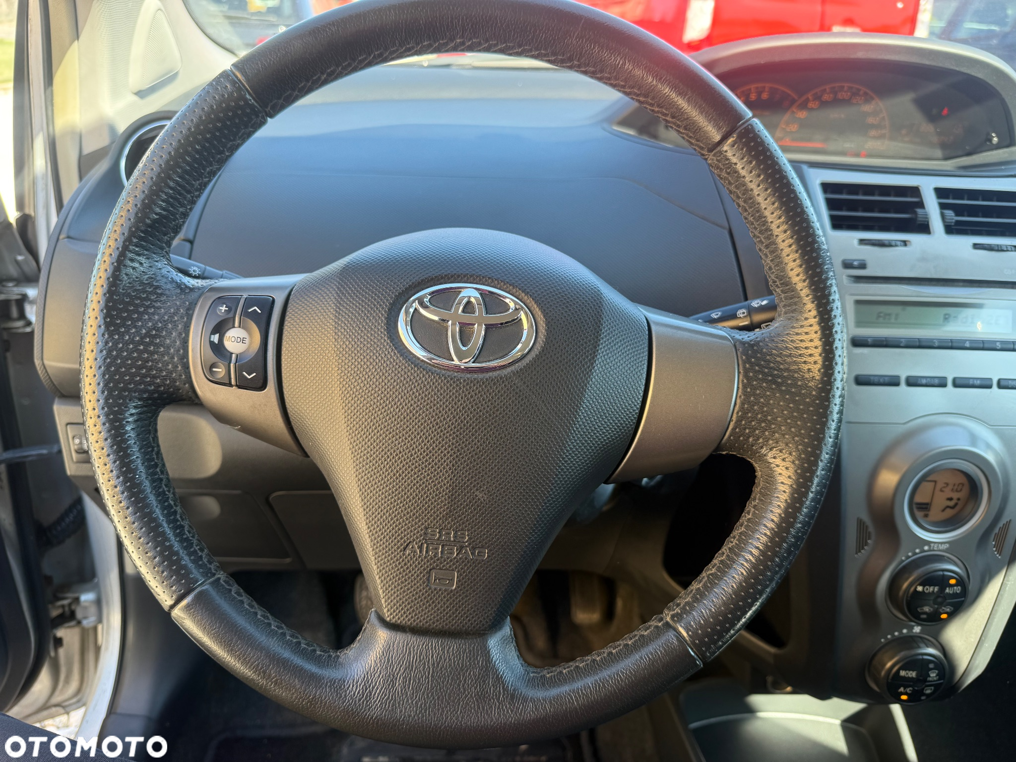 Toyota Yaris 1.33 VVT-i Cool+ - 13