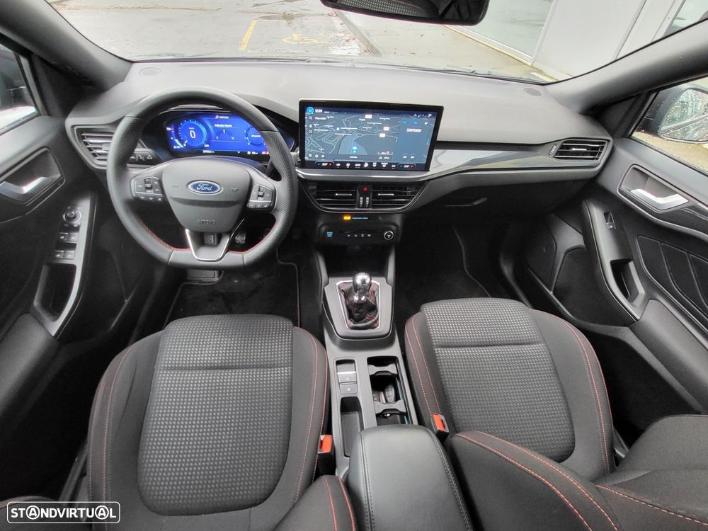 Ford Focus 1.0 EcoBoost MHEV ST-Line X - 7