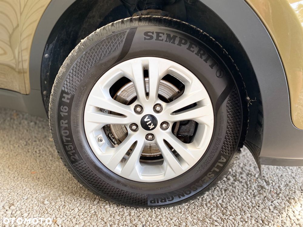 Kia Sportage 1.6 GDI 2WD Attract - 20