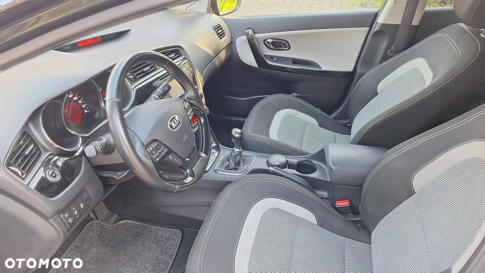 Kia Ceed 1.0 T-GDI ISG Platinum Edition - 14
