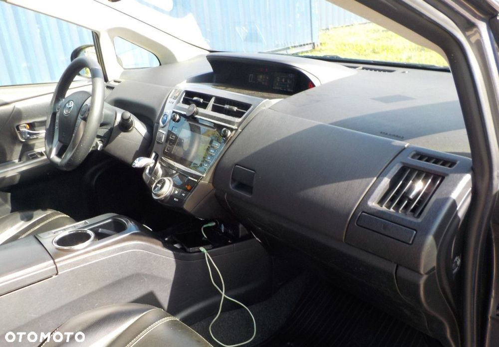 Toyota Prius+ - 27