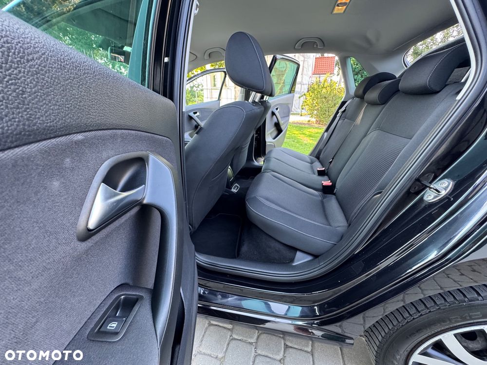 Volkswagen Polo - 36