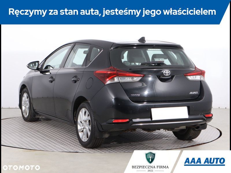 Toyota Auris - 5