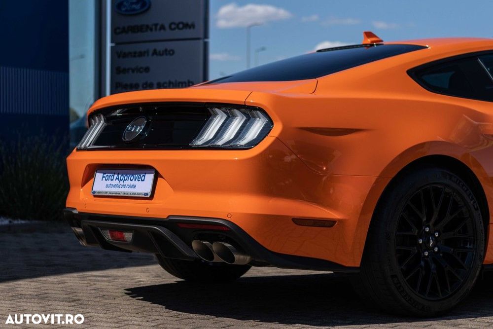 Ford Mustang - 13