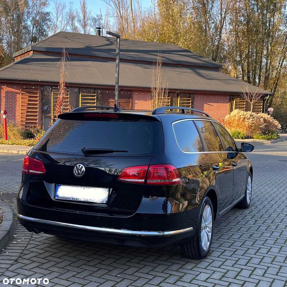 Volkswagen Passat Variant 2.0 TDI DPF DSG Highline - 8