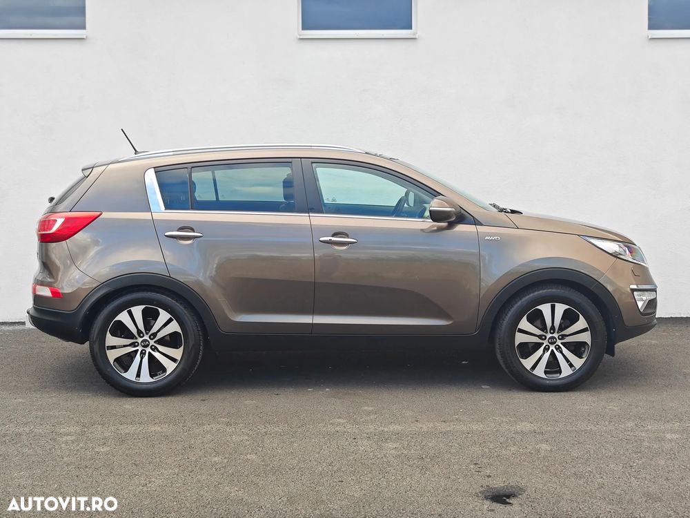 Kia Sportage 2.0 DSL MT 4x4 PREMIUM - 17