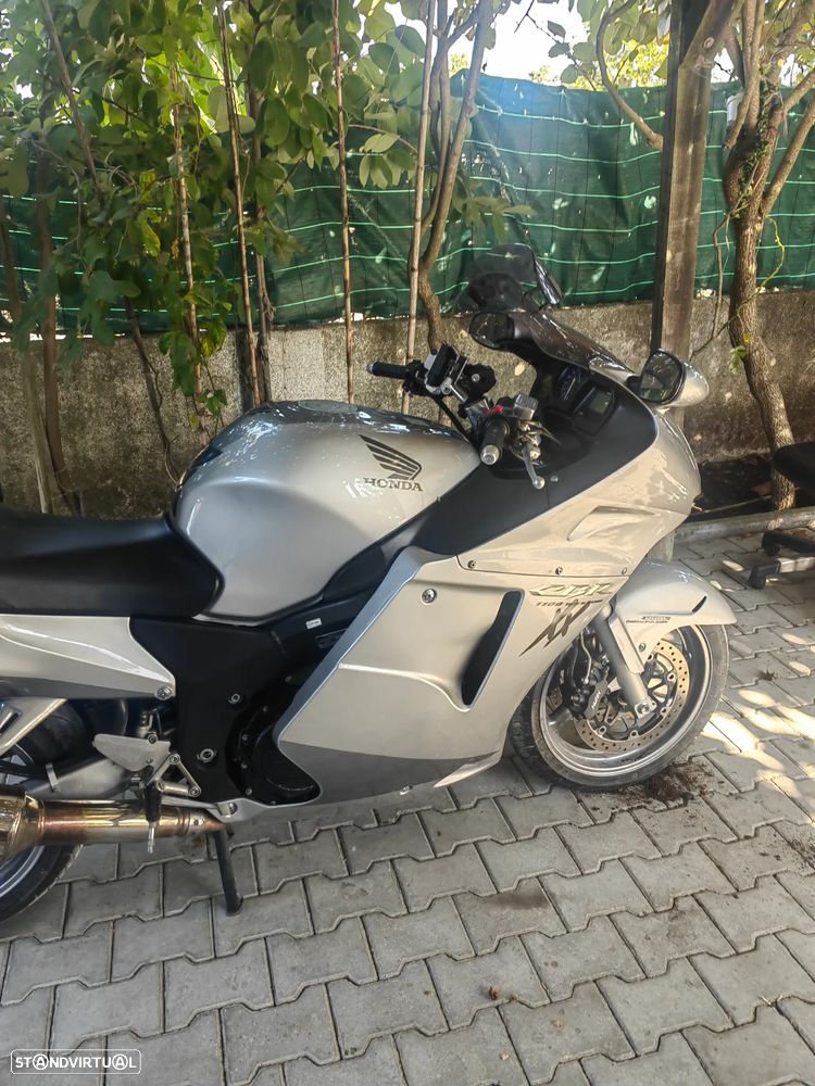Honda CBR xxfireblade - 2