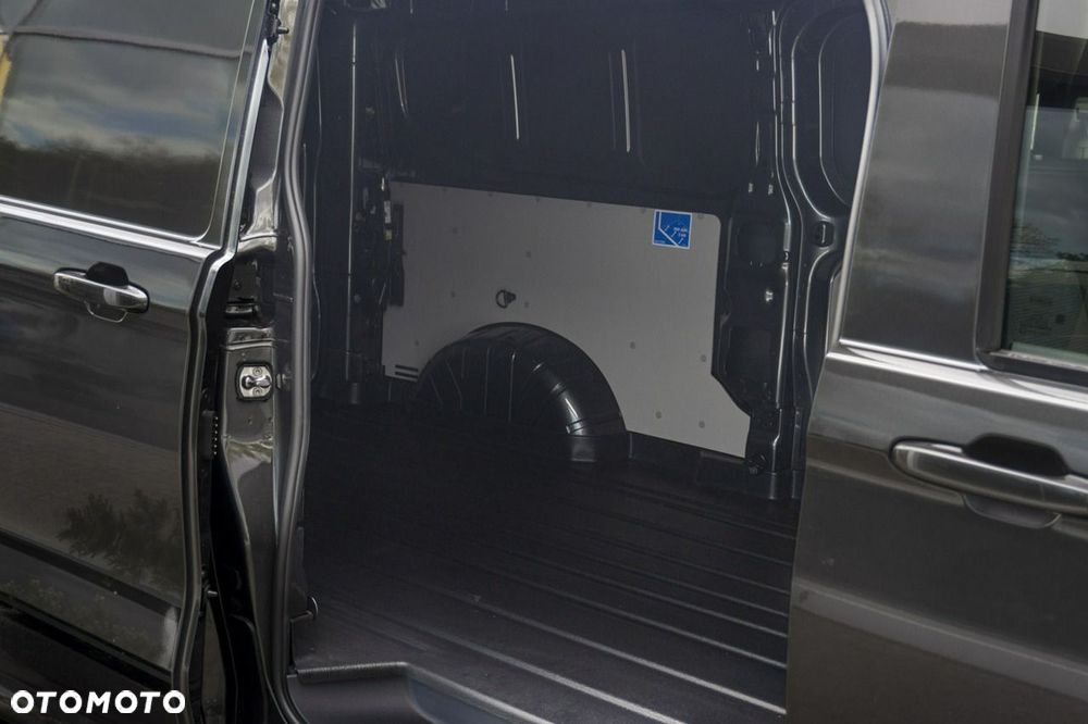 Volkswagen Transporter - 14