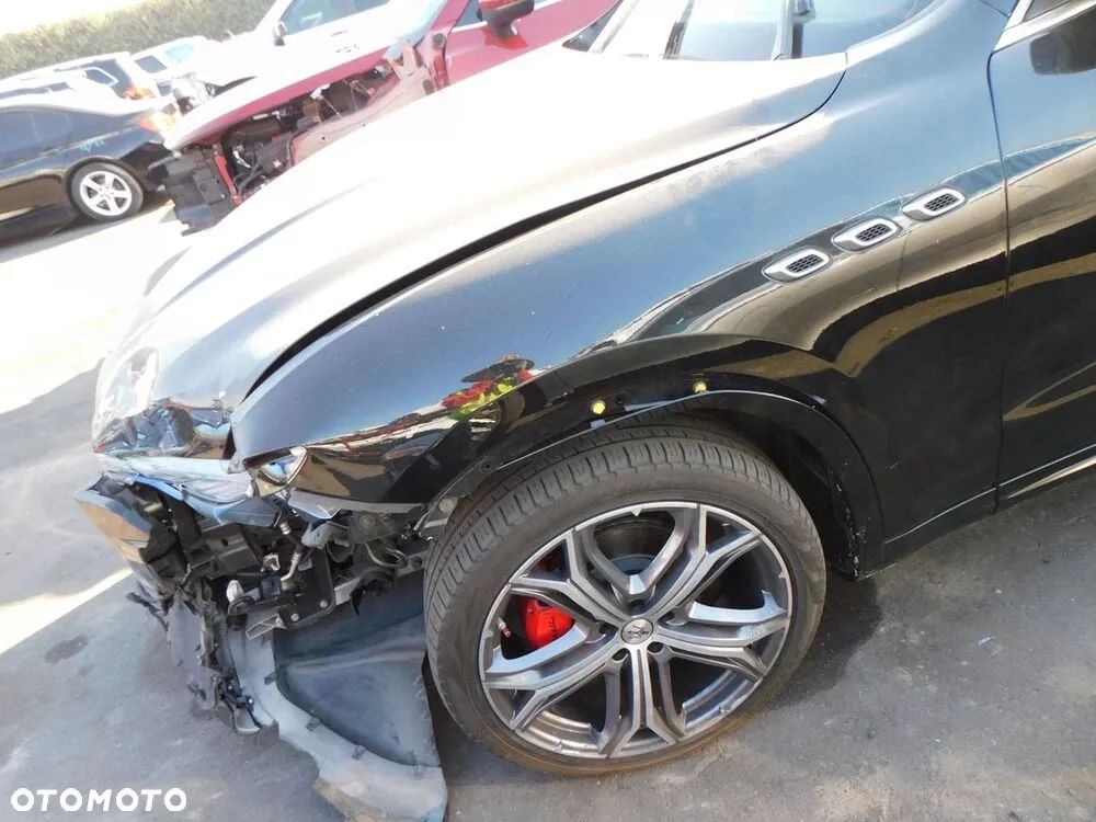 Maserati Levante Q4 GranSport - 3