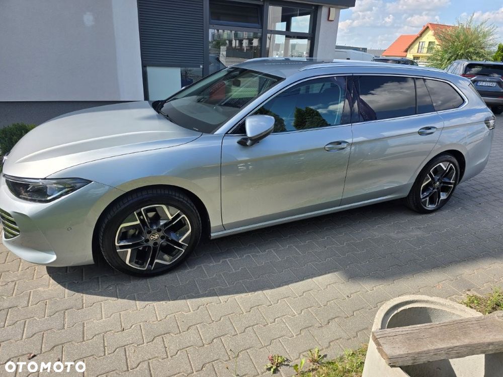 Volkswagen Passat - 5