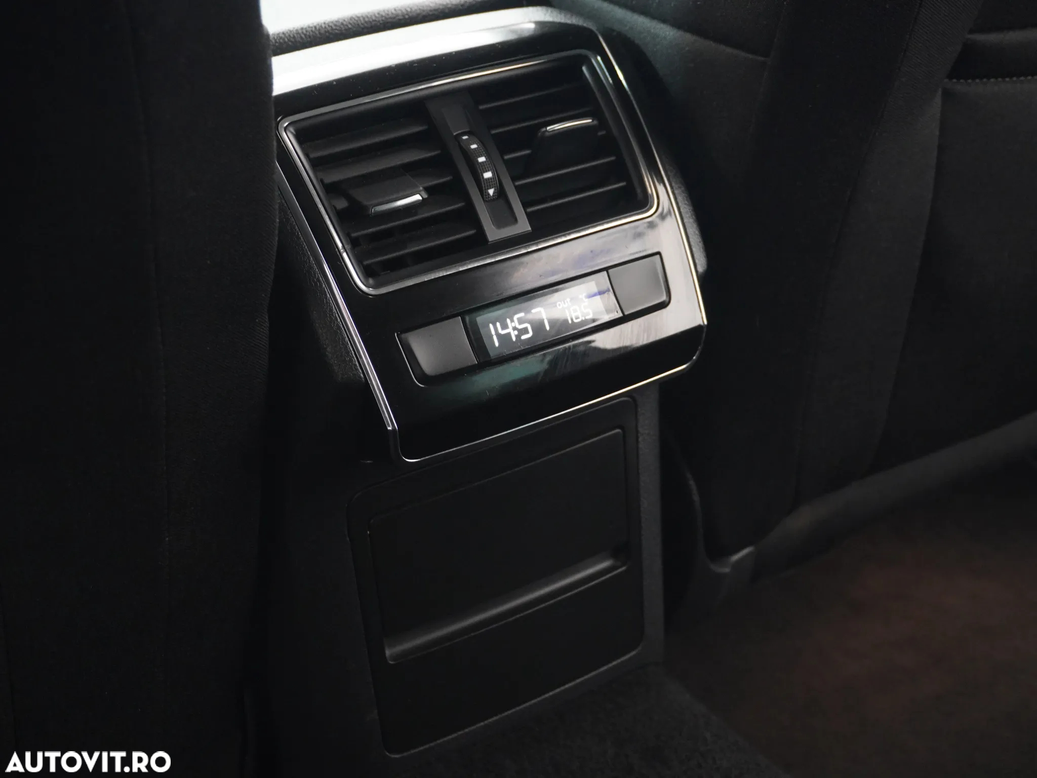 Skoda Superb 2.0 TDI 4X4 DSG Style - 21