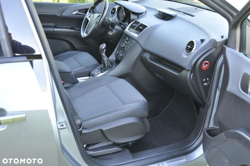 Opel Meriva 1.4 Design Edition - 24