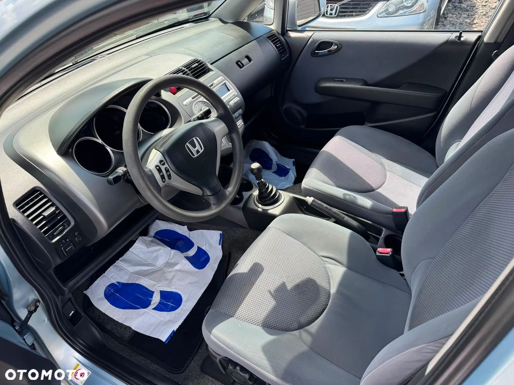 Honda Jazz 1.4 LS - 15
