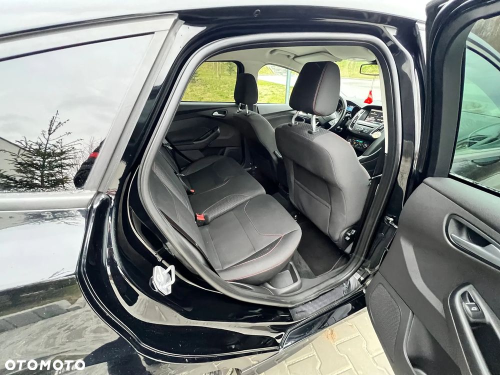 Ford Focus 1.5 EcoBoost Black Edition ASS - 35
