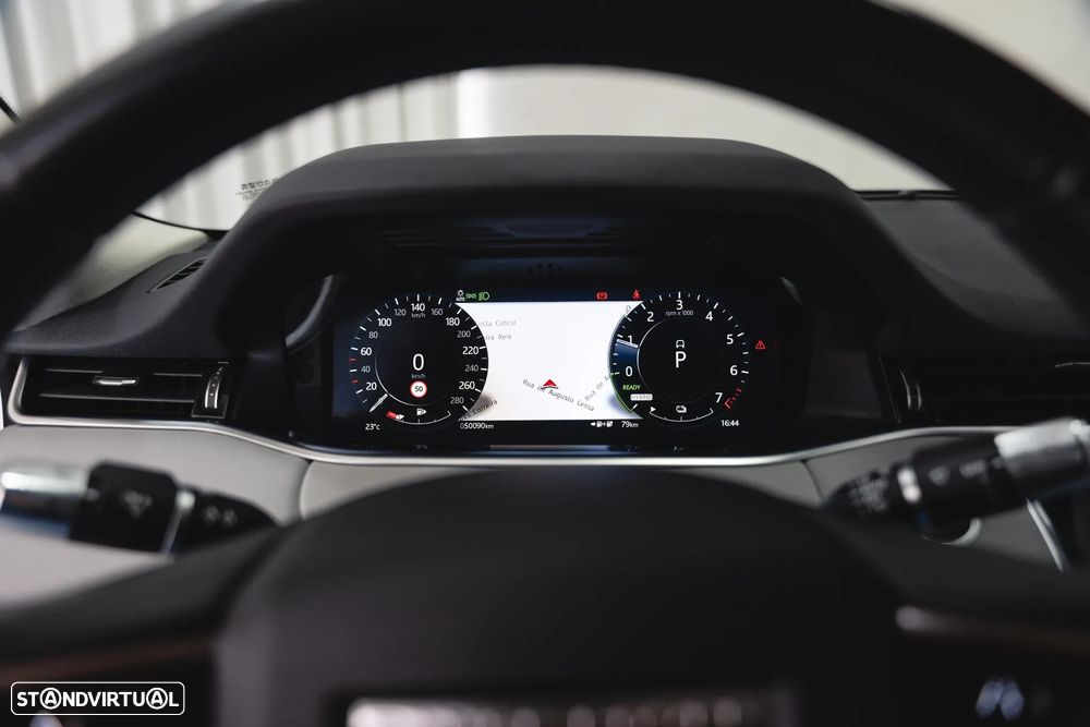 Land Rover Range Rover Evoque P300e R-Dynamic HSE - 27